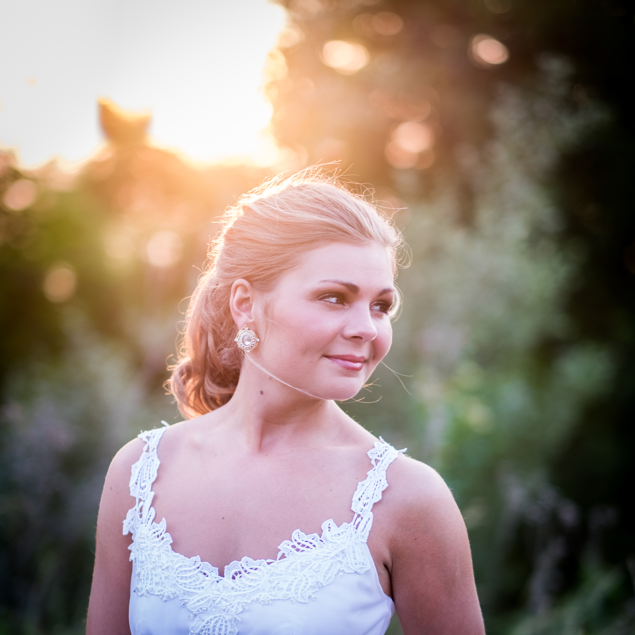 Golden Hour Wedding Photography